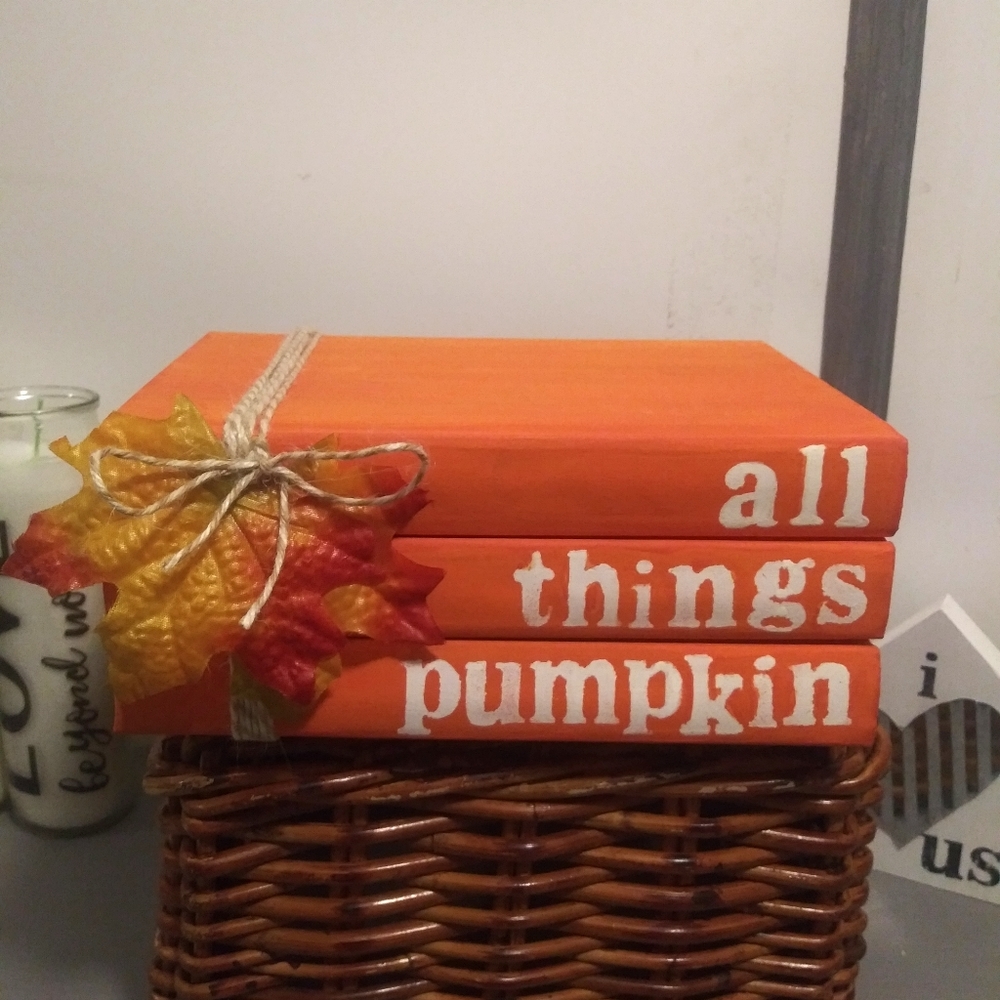 Fall Farmhouse Book Stack Decor